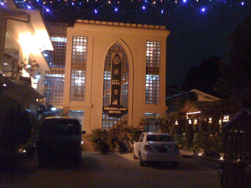 Green Land Motel Bagan Exterior photo
