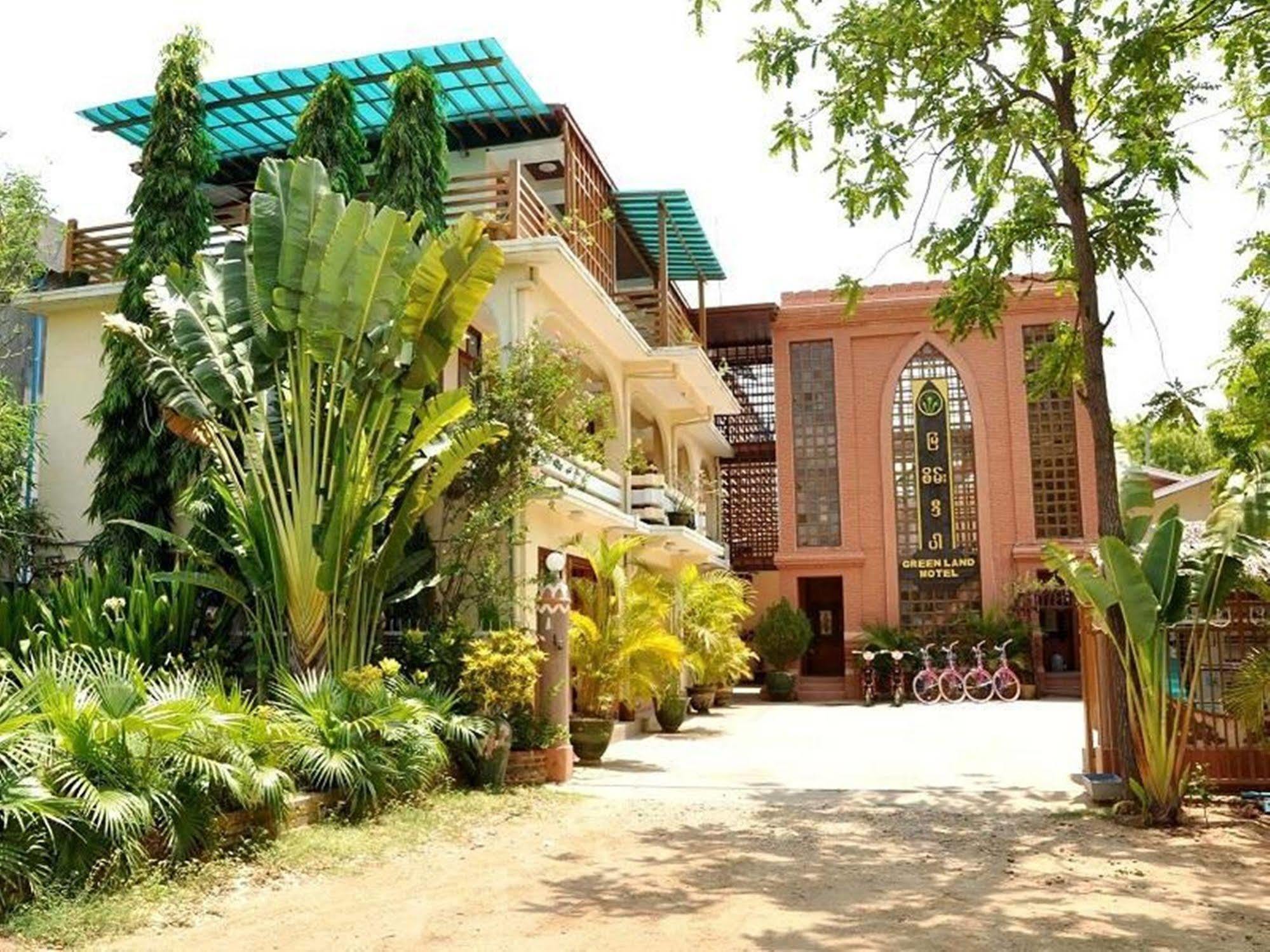 Green Land Motel Bagan Exterior photo